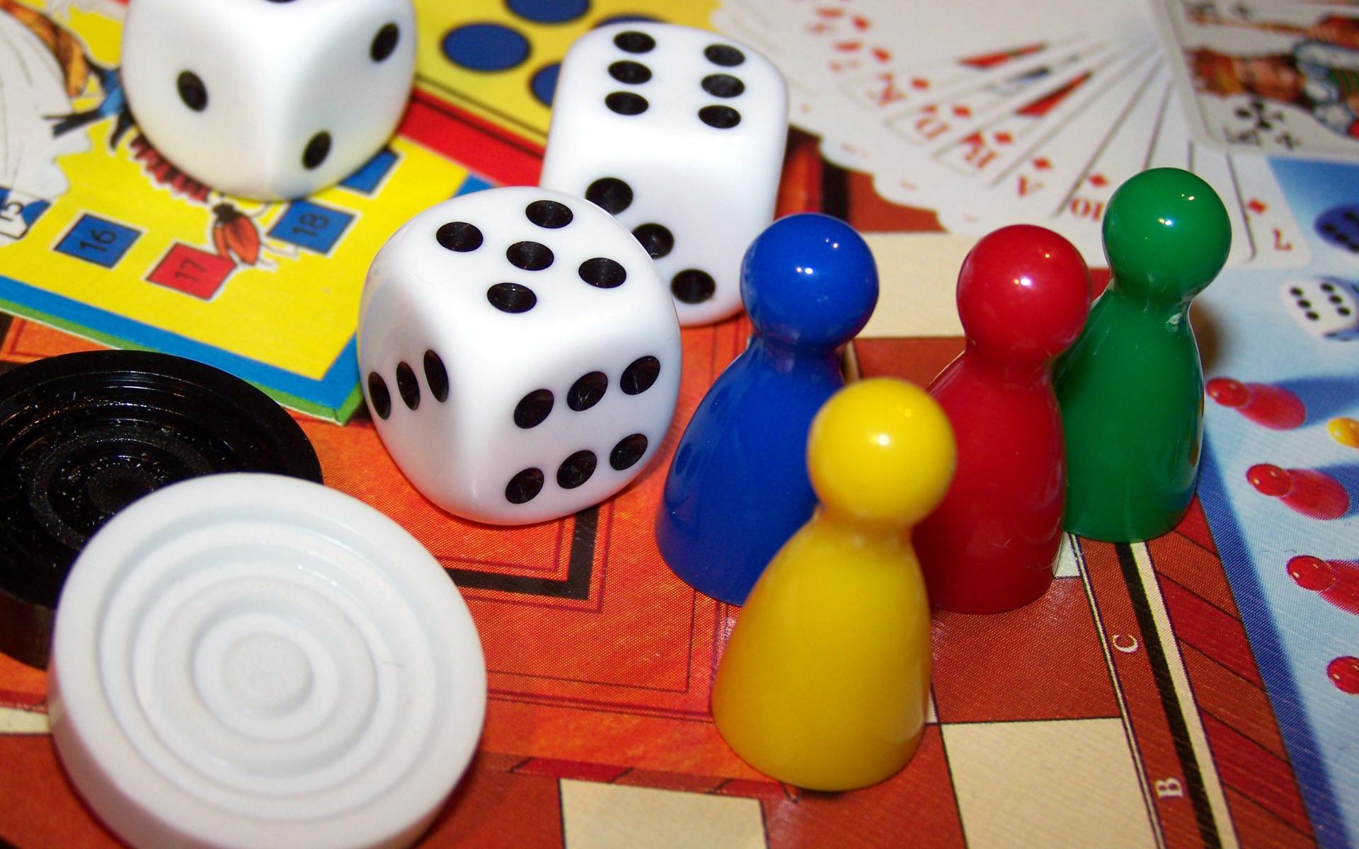 Spiele